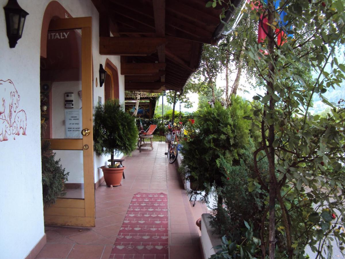 Hotel La Locanda Pinzolo Εξωτερικό φωτογραφία